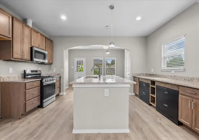 Photo 3 of Single family home for sale at 117 S Washington St, Texas City, TX 77591 | MLS# 86691815 | Listing updated on 2026-09-20