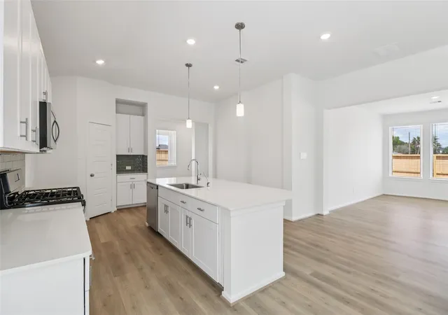 Photo 3 of Single family home for sale at 12011 Marlin Stra Dr, Baytown, TX 77523 | MLS# 21916523 | Listing updated on 2026-09-18