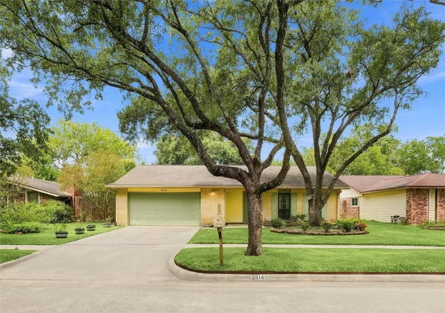 Photo 1 of Sale Pending at 3814 Rolling Ter Dr, Spring, TX 77388 | MLS# 80310308 | Listing updated on 2026-09-14
