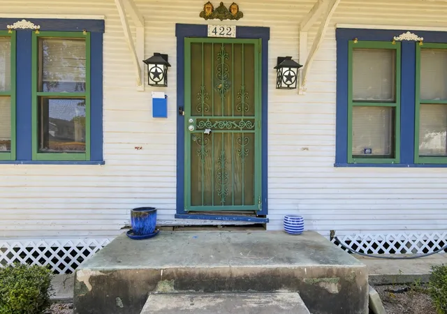 Photo 3 of Single family home for sale at 422 Cass Ave, San Antonio, TX 78204 | MLS# 48425579 | Listing updated on 2026-09-04