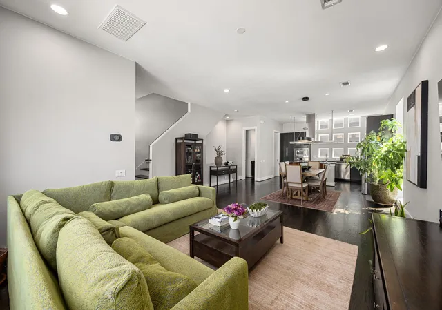 Single family home for sale at 1232 W 24th Street #H, Houston, TX 77008 | MLS# 91895519