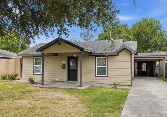 Photo 1 of Single family home for sale at 602 Garrett St, Pasadena, TX 77506 | MLS# 70760326 | Listing updated on 2026-09-20