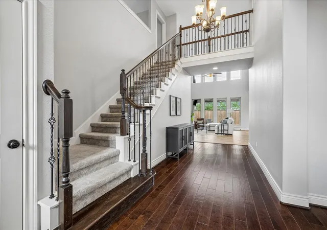 Photo 4 of Single family home for sale at 1616 Hewitt Dr, Houston, TX 77018 | MLS# 55619029 | Listing updated on 2026-09-22
