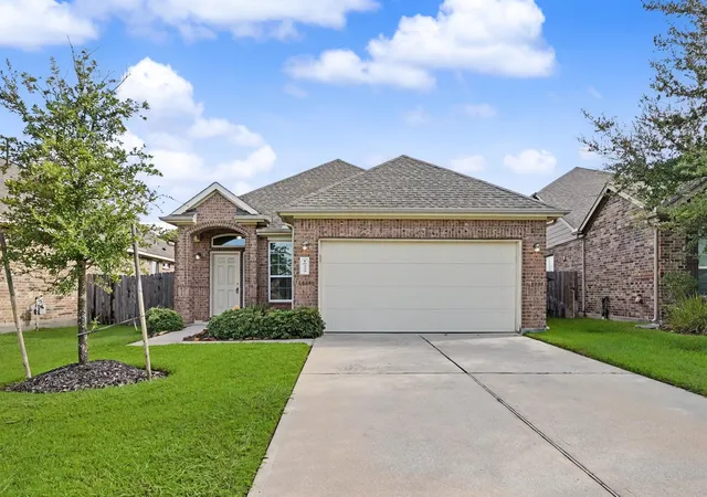 Photo 4 of Single family home for sale at 18322 Tacoma Ridge Dr, Tomball, TX 77377 | MLS# 59421907 | Listing updated on 2026-09-10