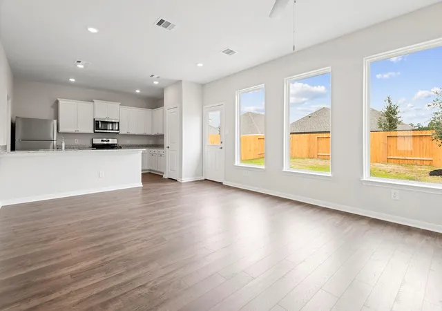 Photo 4 of Single family home for sale at 21627 Lotus Elm St, Magnolia, TX 77354 | MLS# 8697220 | Listing updated on 2026-09-05