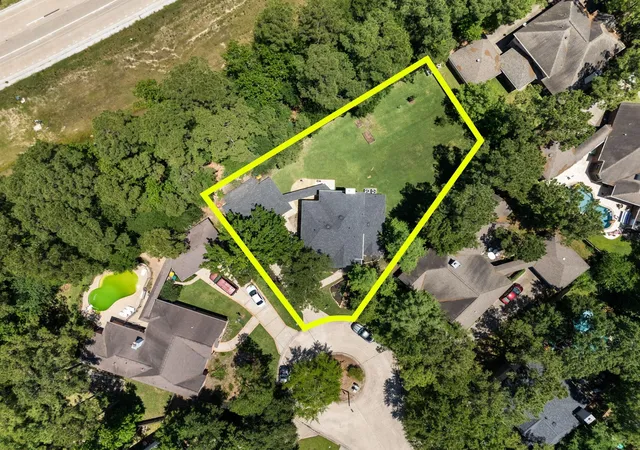 Photo 2 of Single family home for sale at 98 W Night Heron Pl, Spring, TX 77382 | MLS# 30087236 | Listing updated on 2026-09-05