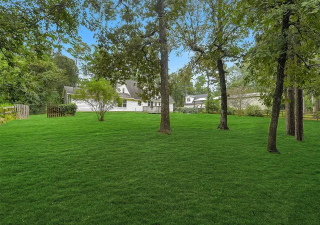 Photo 4 of Single family home for sale at 100 Oak Holw Blvd, Hockley, TX 77447 | MLS# 67068597 | Listing updated on 2026-09-04