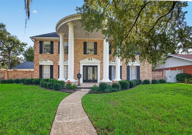 Single family home for sale at 8007 Erie St, Houston, TX 77061 | MLS# 28949164