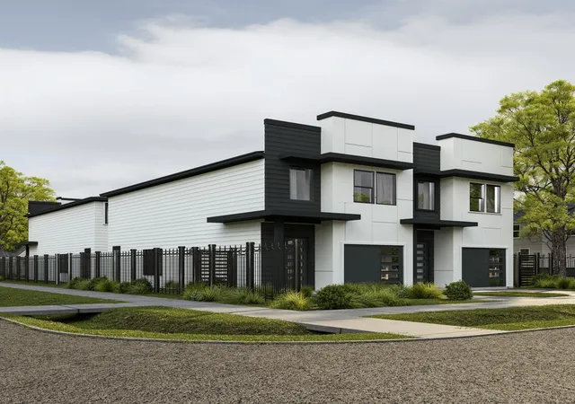 Listing Photo 4 - Condo for sale in building located at 6502 Letcher St, Houston, TX 77028