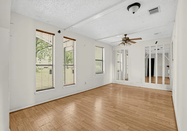 Photo 3 of Single family home for sale at 17623 Crestline Rd, Humble, TX 77396 | MLS# 58560041 | Listing updated on 2026-09-09