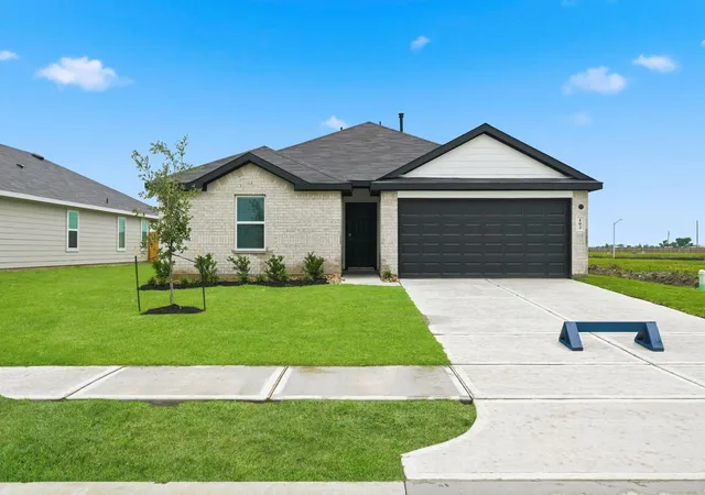 Photo 1 of Single family home for sale at 102 Rustic Crk Ct, Dayton, TX 77535 | MLS# 66126387 | Listing updated on 2026-10-09