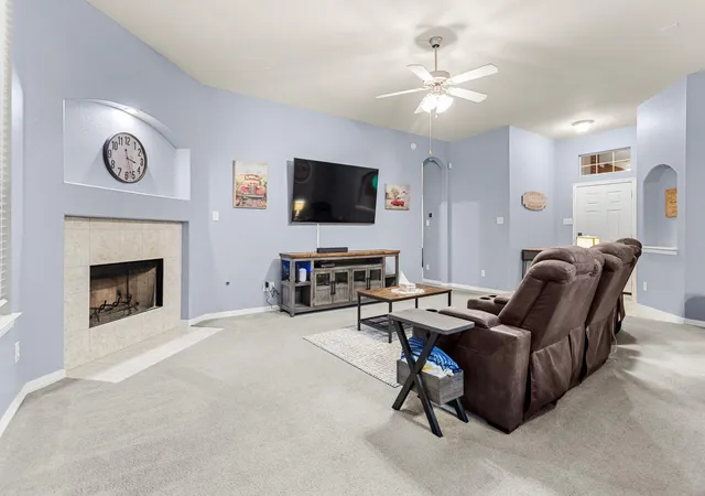 Photo 3 of Single family home for sale at 10244 Elmo Ct, Conroe, TX 77302 | MLS# 38198991 | Listing updated on 2026-09-18