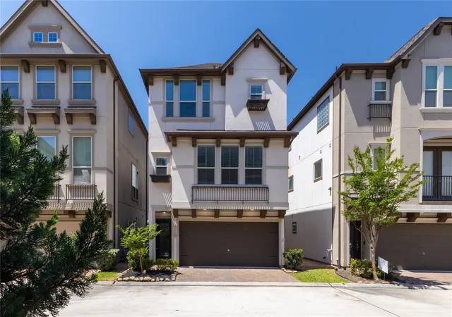 Photo 1 of Single family home for sale at 1511 Peyton Oaks Pl, Houston, TX 77043 | MLS# 74442876 | Listing updated on 2026-09-15