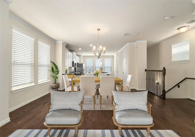 Photo 3 of Single family home for sale at 1511 Peyton Oaks Pl, Houston, TX 77043 | MLS# 74442876 | Listing updated on 2026-09-15