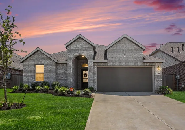 Photo 1 of Single family home for sale at 206 Augustine Way, Magnolia, TX 77354 | MLS# 52693847 | Listing updated on 2026-10-03