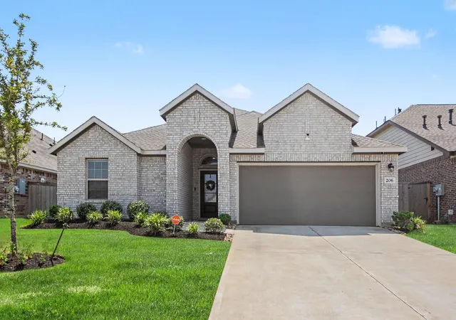 Photo 2 of Single family home for sale at 206 Augustine Way, Magnolia, TX 77354 | MLS# 52693847 | Listing updated on 2026-10-03
