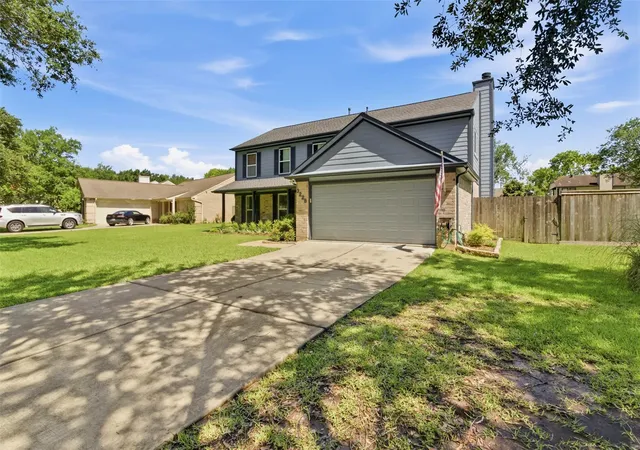 Photo 3 of Single family home for sale at 3226 Lakefield Way, Sugar Land, TX 77479 | MLS# 278138 | Listing updated on 2026-09-08