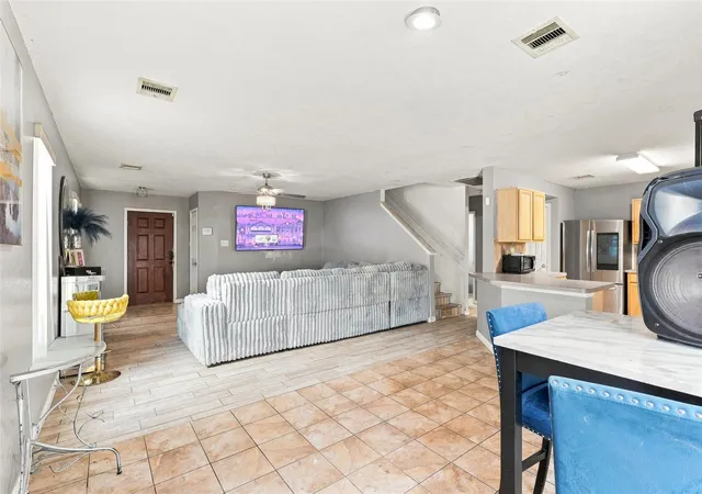 Photo 3 of Single family home for sale at 2906 Latch Ln, Houston, TX 77038 | MLS# 7421825 | Listing updated on 2026-09-12