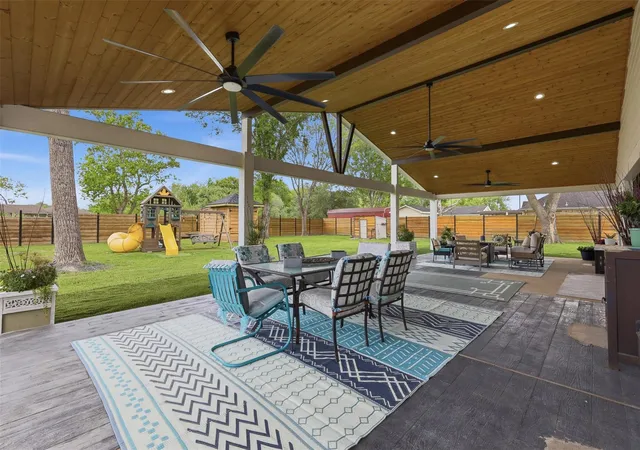 Photo 4 of Single family home for sale at 5111 Brookside Rd, Pearland, TX 77581 | MLS# 76683465 | Listing updated on 2026-09-06