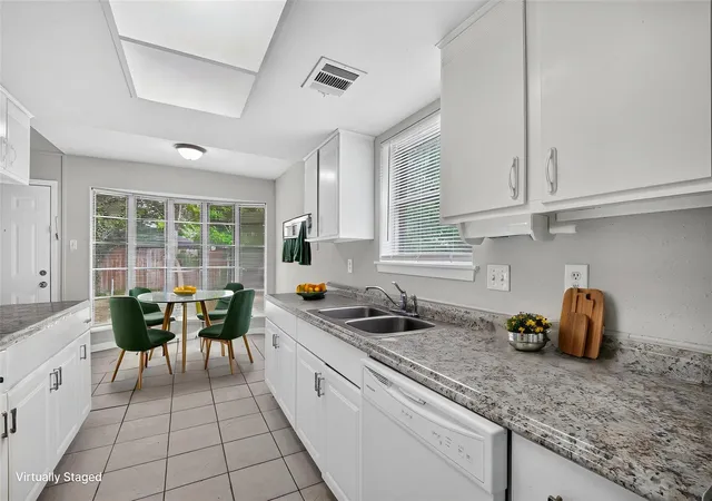 Photo 3 of Single family home for sale at 11203 Sagehill Dr, Houston, TX 77089 | MLS# 84811245 | Listing updated on 2026-09-09