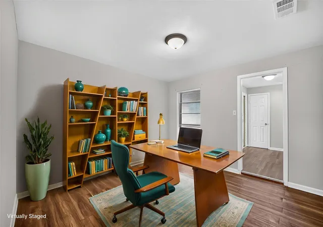 Photo 3 of Single family home for sale at 11203 Sagehill Dr, Houston, TX 77089 | MLS# 84811245 | Listing updated on 2026-09-09