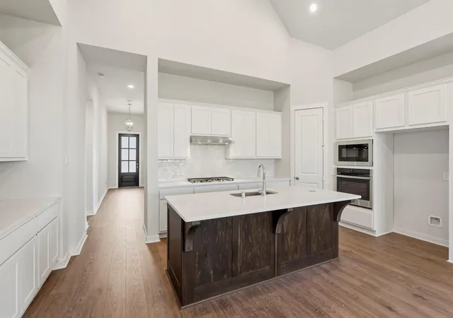 Photo 2 of Single family home for sale at 12222 Hudson Dr, Mont Belvieu, TX 77523 | MLS# 10770582 | Listing updated on 2026-09-20