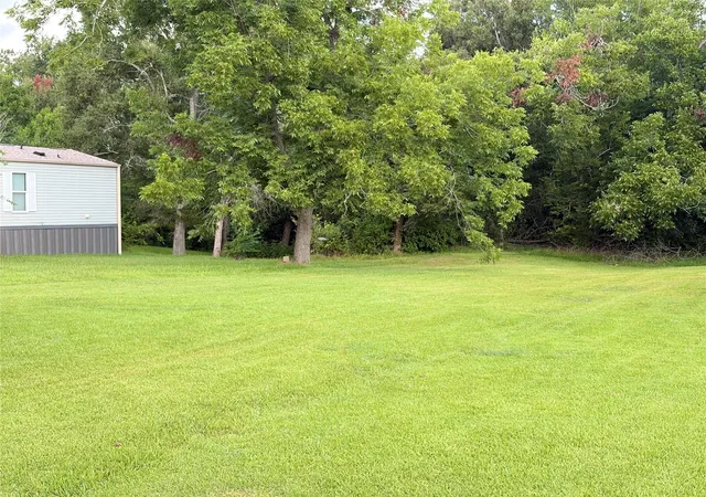 Photo 1 of Single family home for sale at 215 Live Oak St, Crosby, TX 77532 | MLS# 30332420 | Listing updated on 2026-09-24