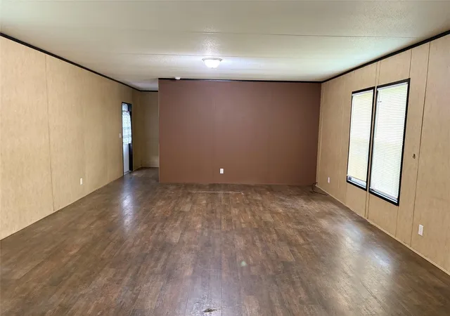 Photo 4 of Single family home for sale at 215 Live Oak St, Crosby, TX 77532 | MLS# 30332420 | Listing updated on 2026-09-24