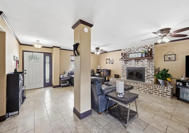 Photo 3 of Single family home for sale at 2704 Memphis Ave, Nederland, TX 77627 | MLS# 2904421 | Listing updated on 2026-09-13