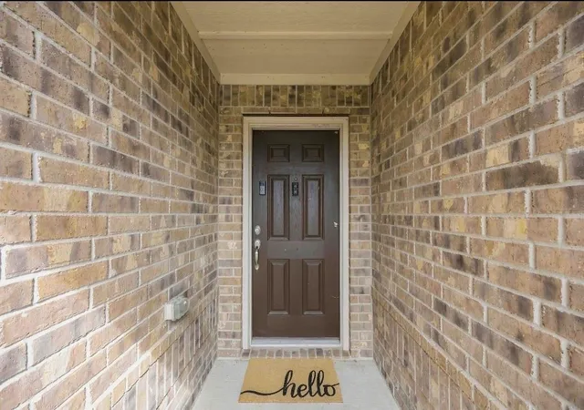 Photo 2 of Sale Pending at 5123 Breezy Parke Ln, Richmond, TX 77469 | MLS# 13006718 | Listing updated on 2026-09-24