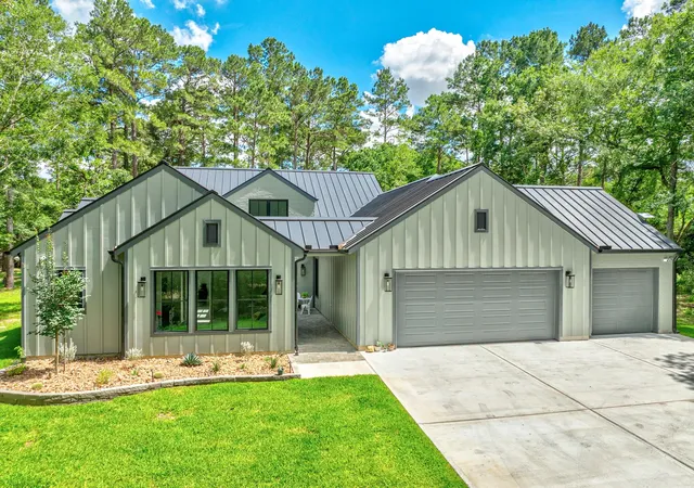 Photo 2 of Single family home for sale at 21701 Dan Dr, Magnolia, TX 77355 | MLS# 2263868 | Listing updated on 2026-09-11