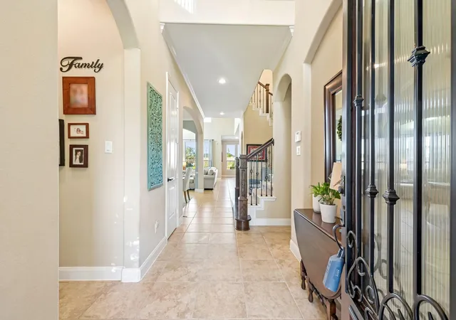 Photo 3 of Sale Pending at 1516 Richland Holw Ln, Friendswood, TX 77546 | MLS# 70345498 | Listing updated on 2026-09-16