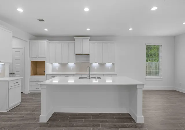 Photo 2 of Single family home for sale at 2136 Golden Spruce Ct, Conroe, TX 77301 | MLS# 5069698 | Listing updated on 2026-09-20