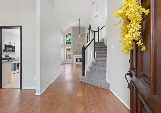 Photo 2 of Single family home for sale at 2607 Holly Walk Ln, Spring, TX 77388 | MLS# 10356188 | Listing updated on 2026-09-21