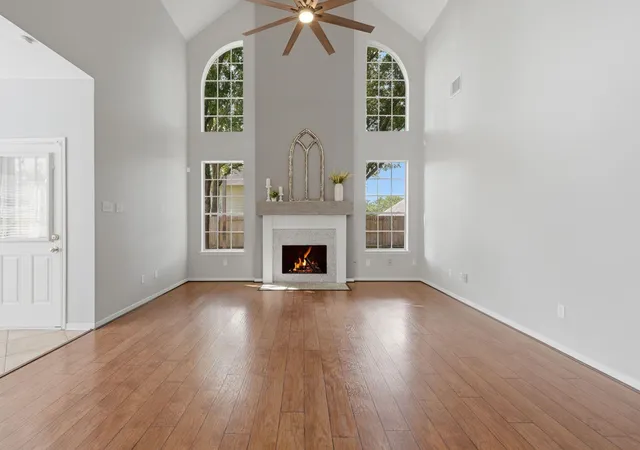 Photo 3 of Single family home for sale at 2607 Holly Walk Ln, Spring, TX 77388 | MLS# 10356188 | Listing updated on 2026-09-21