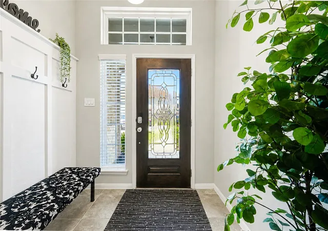 Photo 2 of Single family home for sale at 34 Indian Wells Dr, Manvel, TX 77578 | MLS# 24826000 | Listing updated on 2026-09-05