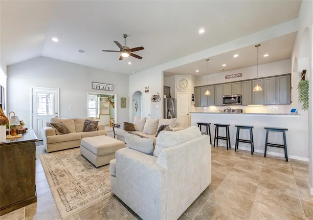 Photo 3 of Single family home for sale at 34 Indian Wells Dr, Manvel, TX 77578 | MLS# 24826000 | Listing updated on 2026-09-05