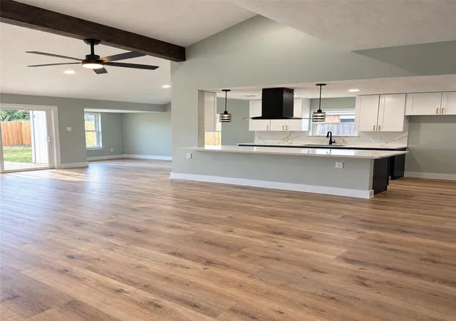 Photo 3 of Single family home for sale at 6210 Clayridge Dr, Houston, TX 77053 | MLS# 49705425 | Listing updated on 2026-09-12