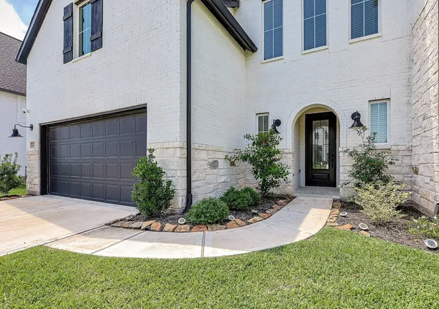 Photo 2 of Single family home for sale at 3219 Marlene Meadow Way, Richmond, TX 77406 | MLS# 35957366 | Listing updated on 2026-10-06