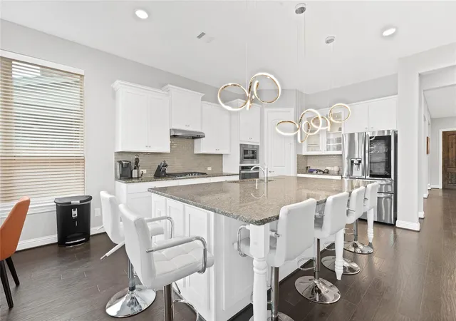 Photo 3 of Single family home for sale at 9611 Battleford Dr, Tomball, TX 77375 | MLS# 52786896 | Listing updated on 2026-09-15