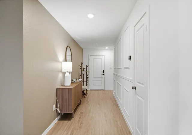 Photo 3 of Single family home for sale at 21107 Newberry Grv Ln, Humble, TX 77338 | MLS# 60039311 | Listing updated on 2026-10-09