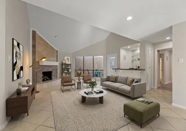 Photo 3 of Single family home for sale at 9614 Langdon Ln, Houston, TX 77036 | MLS# 4661926 | Listing updated on 2026-09-17