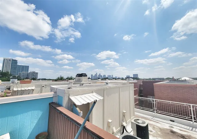 Photo 2 of Condo for sale at 4004 Montrose Blvd #17D, Houston, TX 77006 | MLS# 68803586 | Listing updated on 2026-09-11