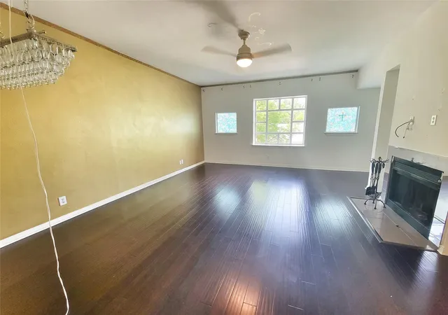 Photo 3 of Condo for sale at 4004 Montrose Blvd #17D, Houston, TX 77006 | MLS# 68803586 | Listing updated on 2026-09-11