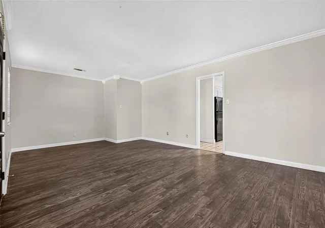 Photo 4 of Single family home for sale at 3010 Groton Dr, Houston, TX 77051 | MLS# 82878361 | Listing updated on 2026-09-03