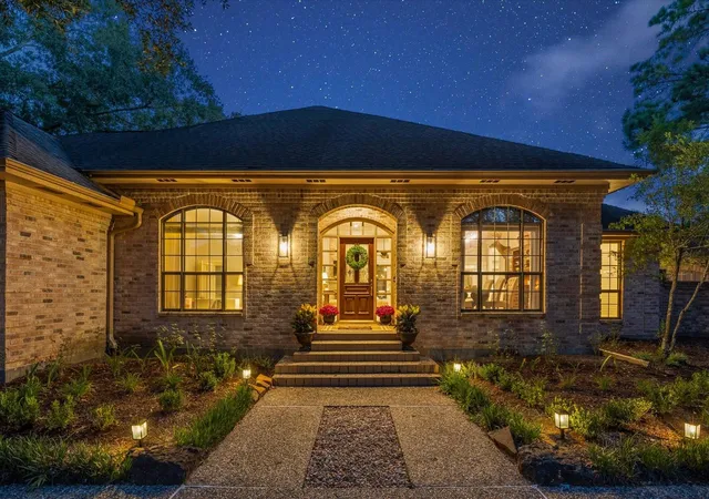 Photo 3 of Sale Pending at 19815 Gulfwind Ct, Houston, TX 77094 | MLS# 32616915 | Listing updated on 2026-09-03