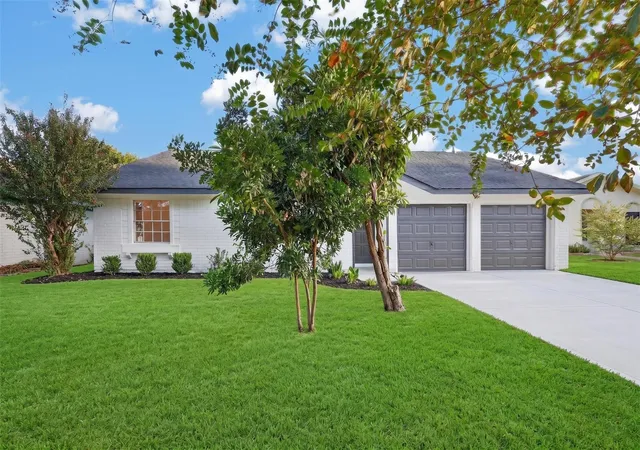 Photo 2 of Single family home for sale at 12026 Sela Ln, Houston, TX 77072 | MLS# 95835235 | Listing updated on 2026-09-26
