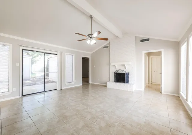 Photo 3 of Single family home for sale at 6222 Maywood Forest Dr, Houston, TX 77088 | MLS# 48907662 | Listing updated on 2026-09-12