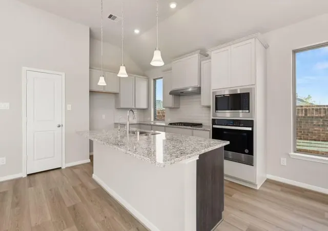 Photo 3 of Single family home for sale at 42827 Manzano St, Magnolia, TX 77354 | MLS# 68575973 | Listing updated on 2026-09-16