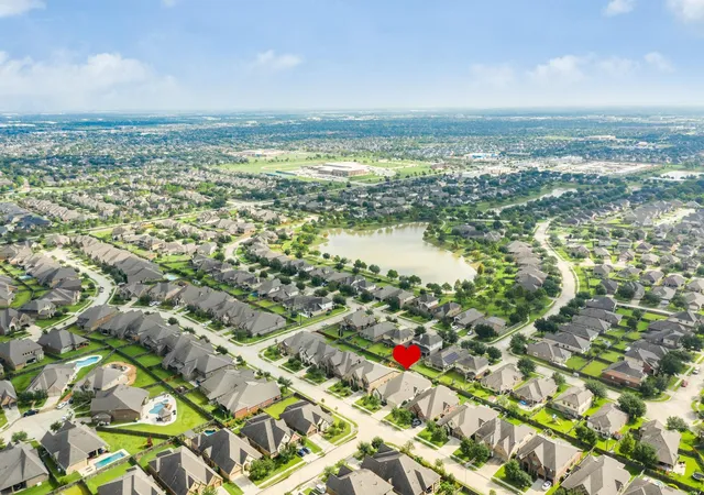 Photo 41 of Sale Pending at 3209 Seneca Landing Ln, Pearland, TX 77584 | MLS# 76594345 | Listing updated on 2026-10-08